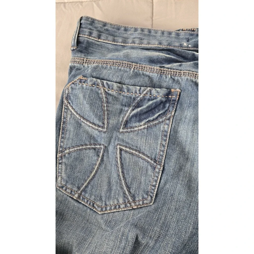 Marc Ecko Cut & Sew Boot Cut Jeans Mens 36x32 Y2K Skull Rivets Denim Pants
